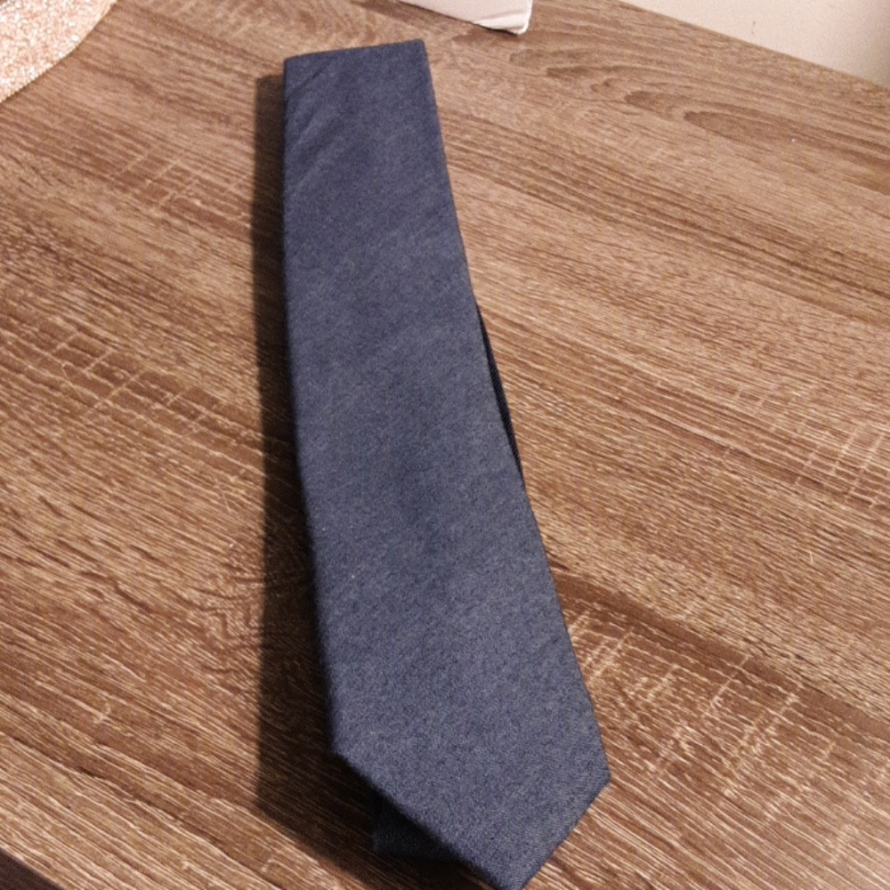 Tommy Hilfiger tie